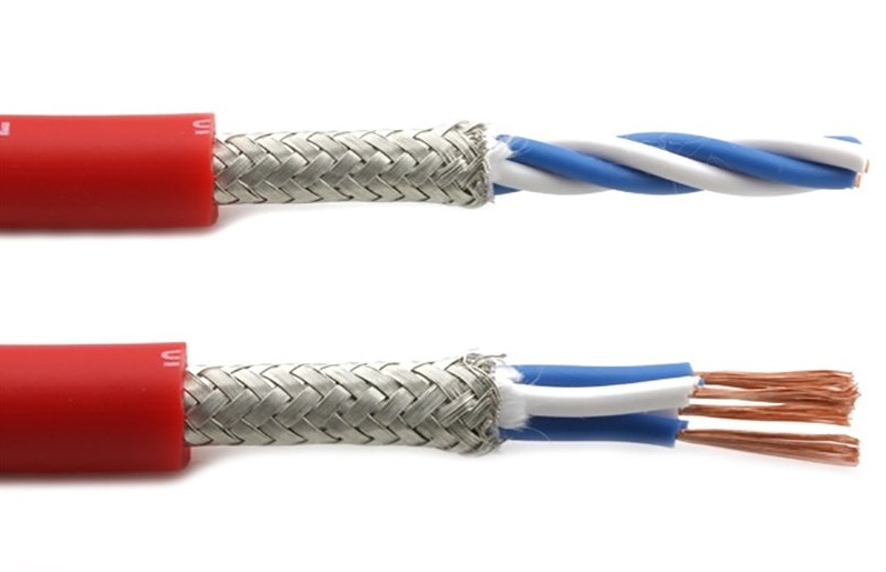 Cáp audio L-4E6S